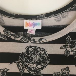 Lularoe M Black & White Carly